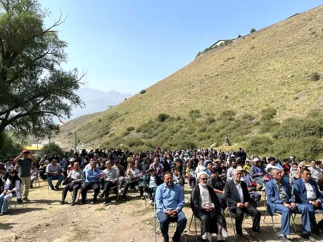 پیاده روی صبجگاهی در روستای گرنا