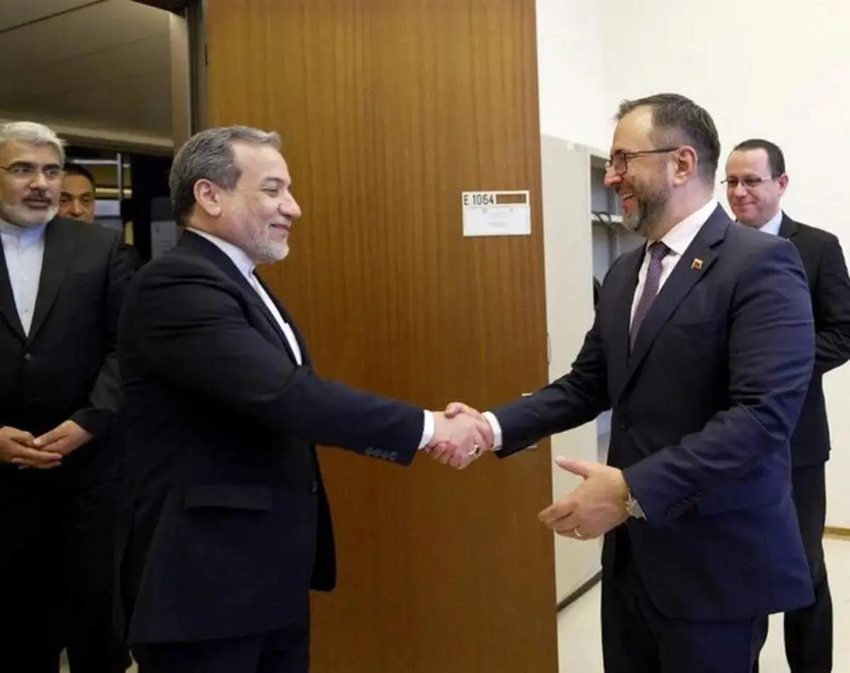 رایزنی عراقچی با وزیر امور خارجه ونزوئلا 