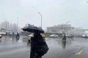 آماده باش بارش برف شدید/ کاهش دما و یخبندان یکشنبه ۳۰ شهریور در این جاده ها