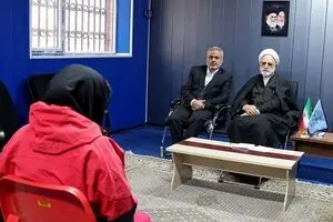  طبق بخشنامه سازمان زندان‌ها الزام زنان به استفاده از چادر ممنوع است 