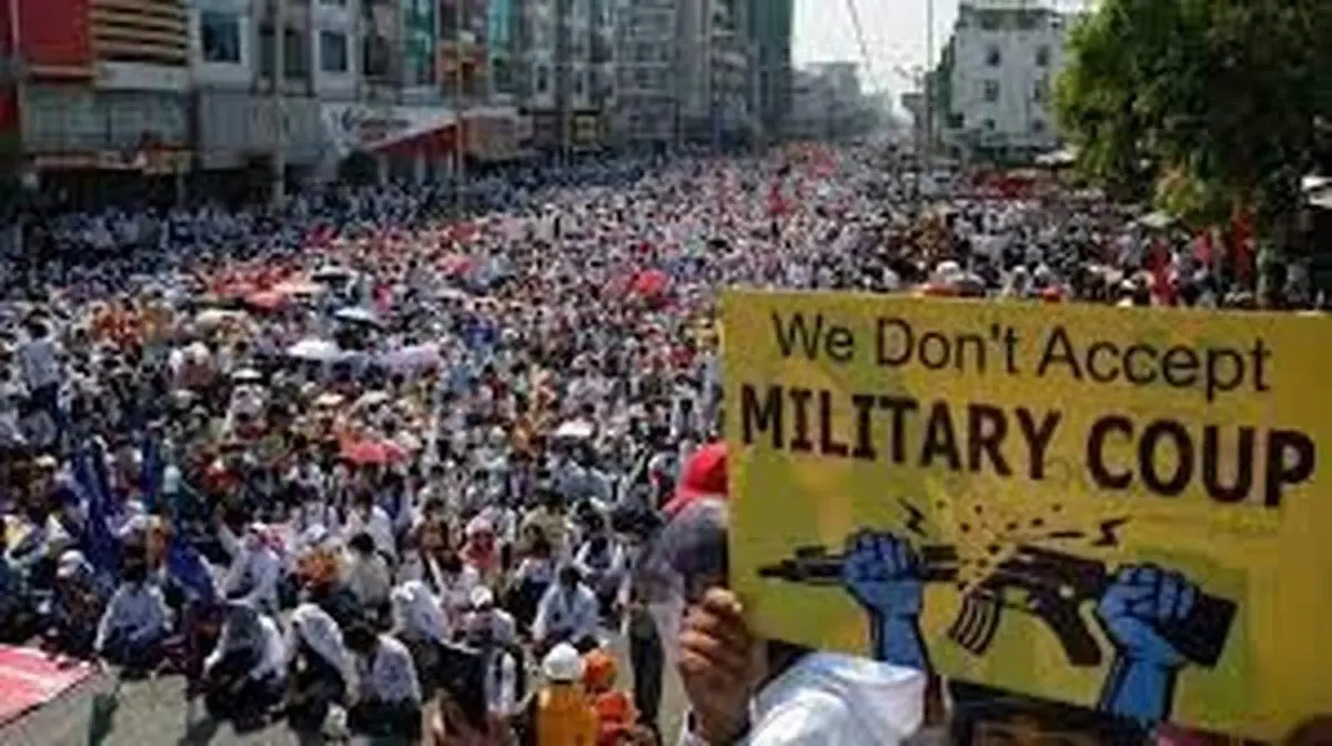 کشتن 60 شهروند به دست نظامیها!