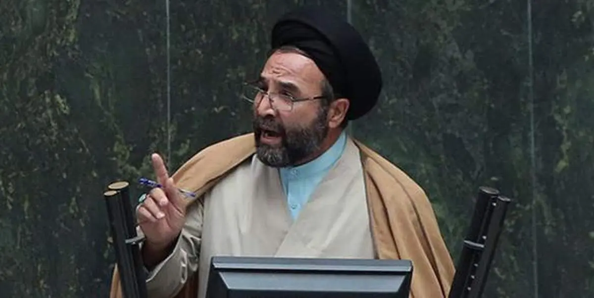 لباس و عمامه ما کفن شود تا استکبار جهانی سرنگون شود