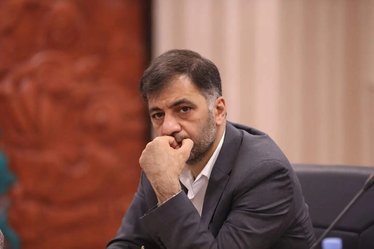 واکنش کریمی نسبت به شکایت بیرانوند /حقایقی شنیدنی دارم!