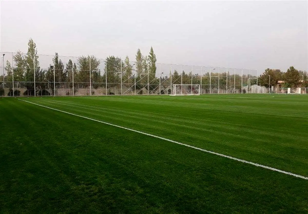 قرارداد پرسپولیس با ورزشگاه آزادی امضا شد

