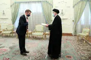 در حاشیه دیدار رئیس جمهور با سفرای انگلیس، بلاروس، اتریش و سریلانکا