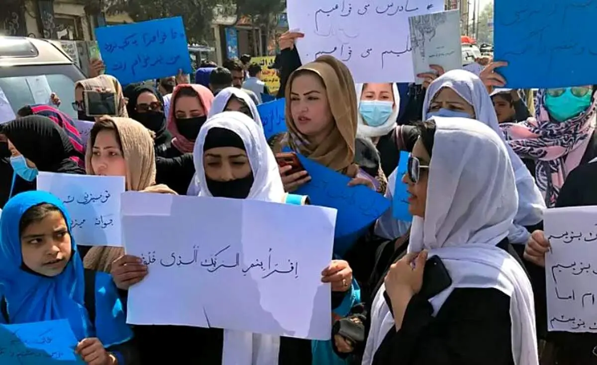 جشن قدرت در میان اعمال وحشی‌گری و محدودیت برای زنان!