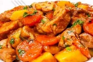  طرز تهیه خوراک بادمجان و مرغ ویژه افطار