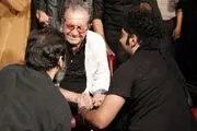 فیلمی دیدنی از آواز خوانی داریوش مهرجویی با عطاران و مهناز افشار/ ویدئو