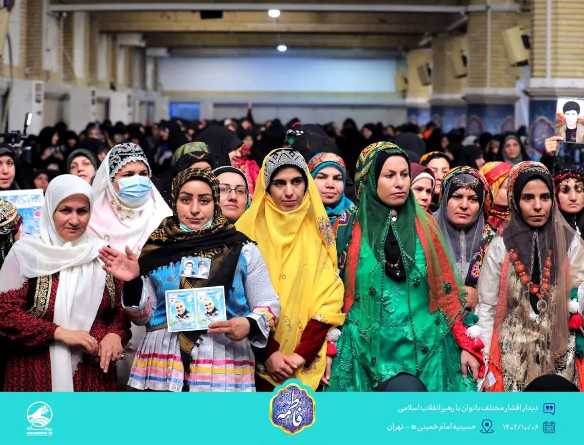 لباس جالب زنان در دیدار امروز با رهبری + ببینید 