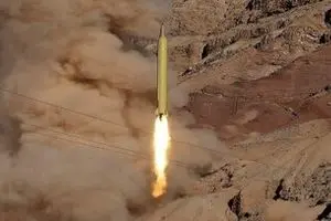 رونمایی سپاه پاسداران از ۲ موشک  + عکس 