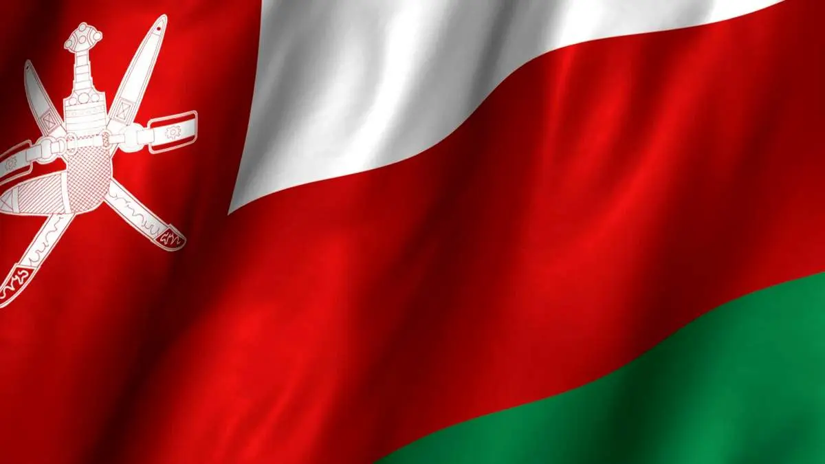 هیات نظامی عمان به تهران رسید+ عکس