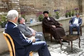 به عنوان یک کنش‌گر در عرصه حضور خواهم داشت