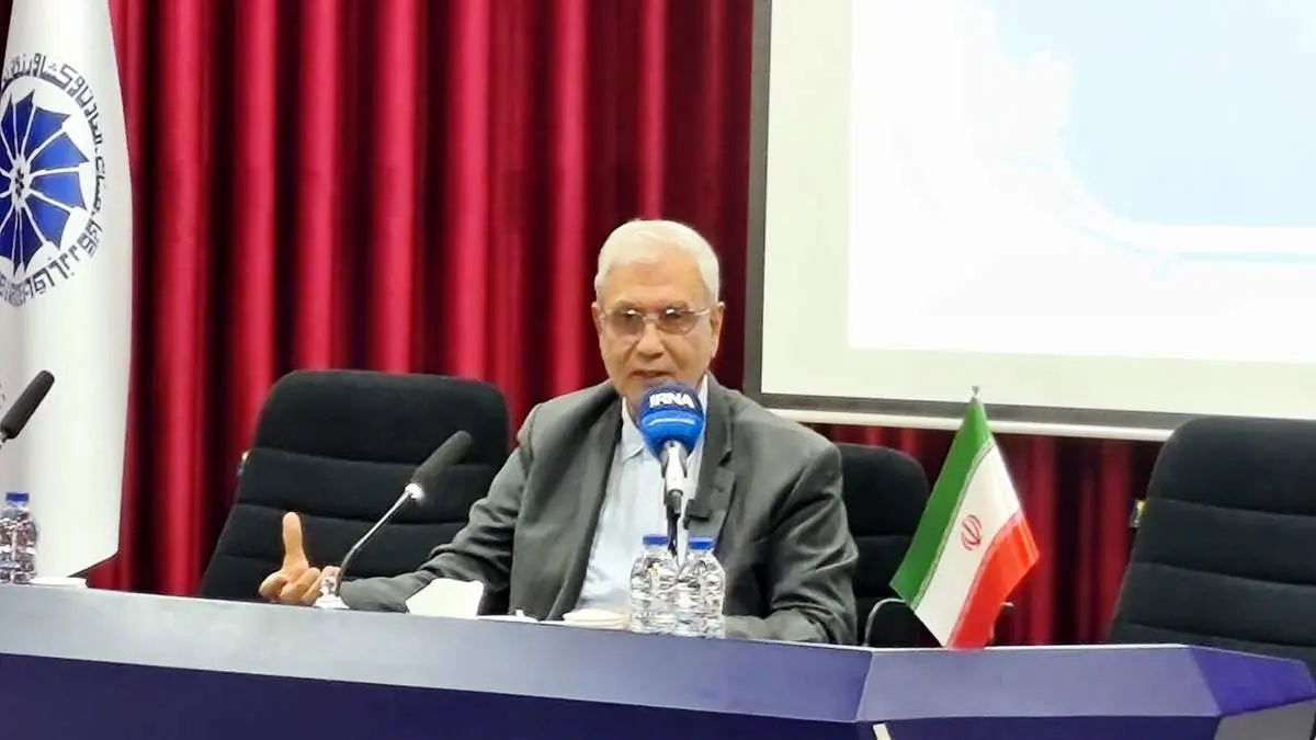 ایران همچنان در شرایط جنگ قرار دارد/ نگران بازگشت برخی رسانه‌ها به تنظیمات کارخانه هستیم 