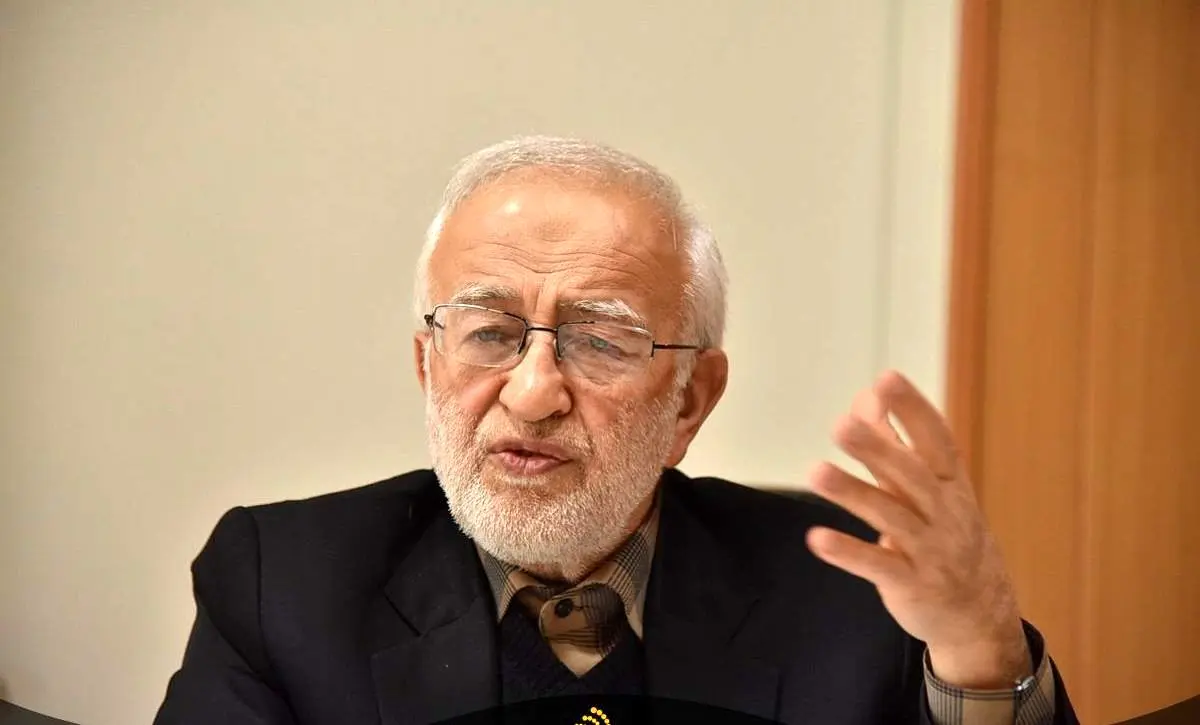 وزیری که با موتورسیکلت به ریاست جمهوری می‌آمد! + ببینید
