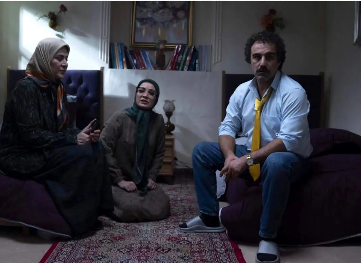 قسمت ۸ پایتخت ۷/ عشق رحمت و فهیمه جنجالی شد/ فیلم