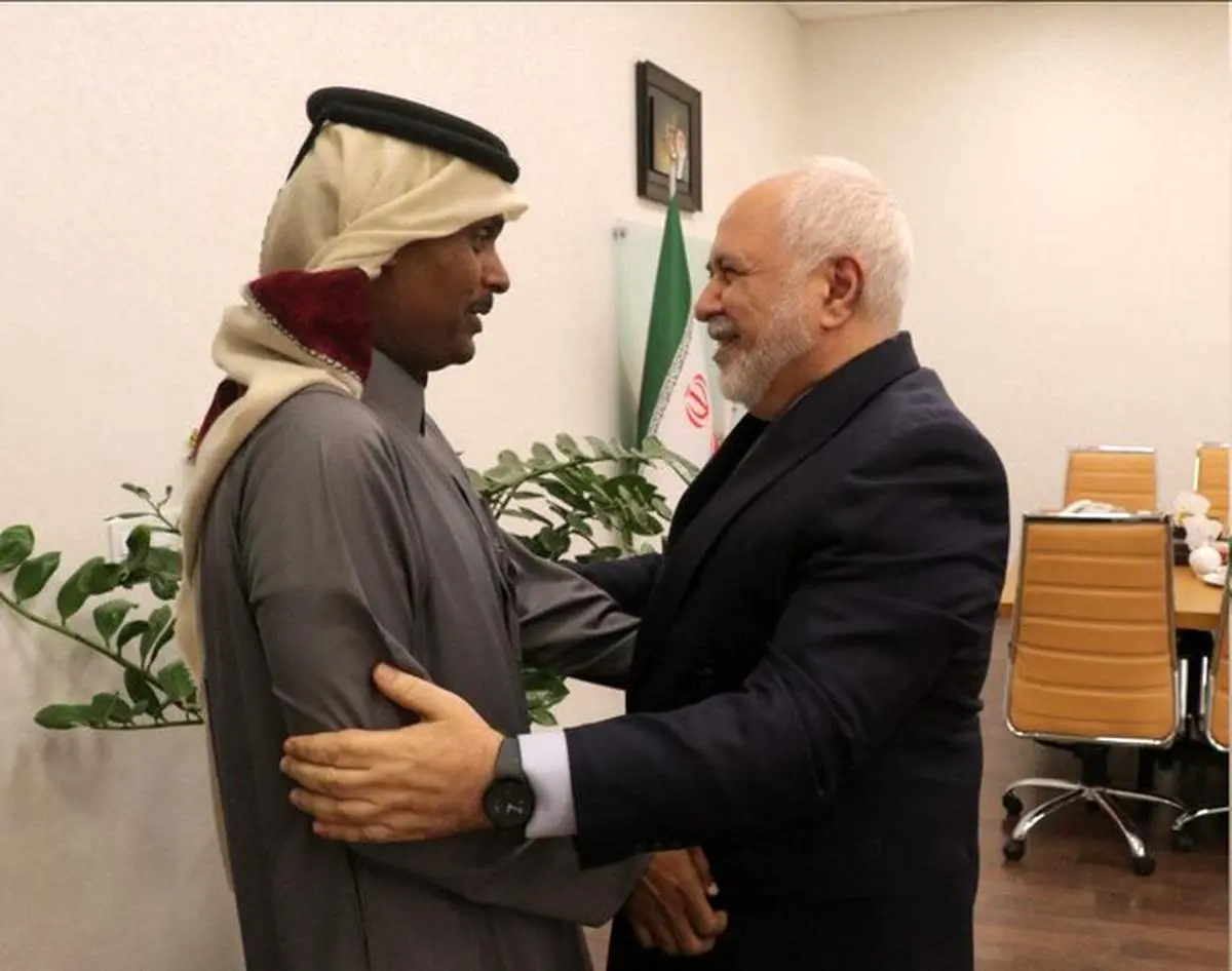 تاکید ظریف و سفیر قطر بر افزایش همکاریهای دو کشور برای تقویت امنیت منطقهای