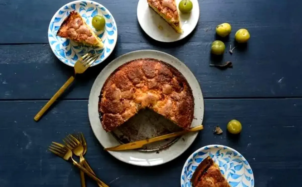 طرز تهیه کیک خوشمزه گوجه‌ سبز/ یک کیک با طعمی خاص و بی‌نظیر