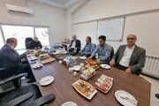 حرف خصوصی تاج در گوش کی روش چه بود؟