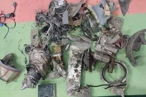 یک فروند موشک کروز «جی اس اس ام» منهدم شد + عکس 