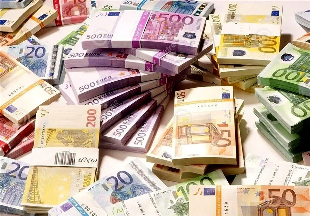 قیمت دلار، یورو و پوند یکشنبه ۱۳ فروردین ۱۴۰۲/ جدول