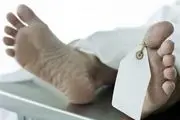این بلاگر معروف بخاطر بغل کردن مردم دستگیر شد/ عکس