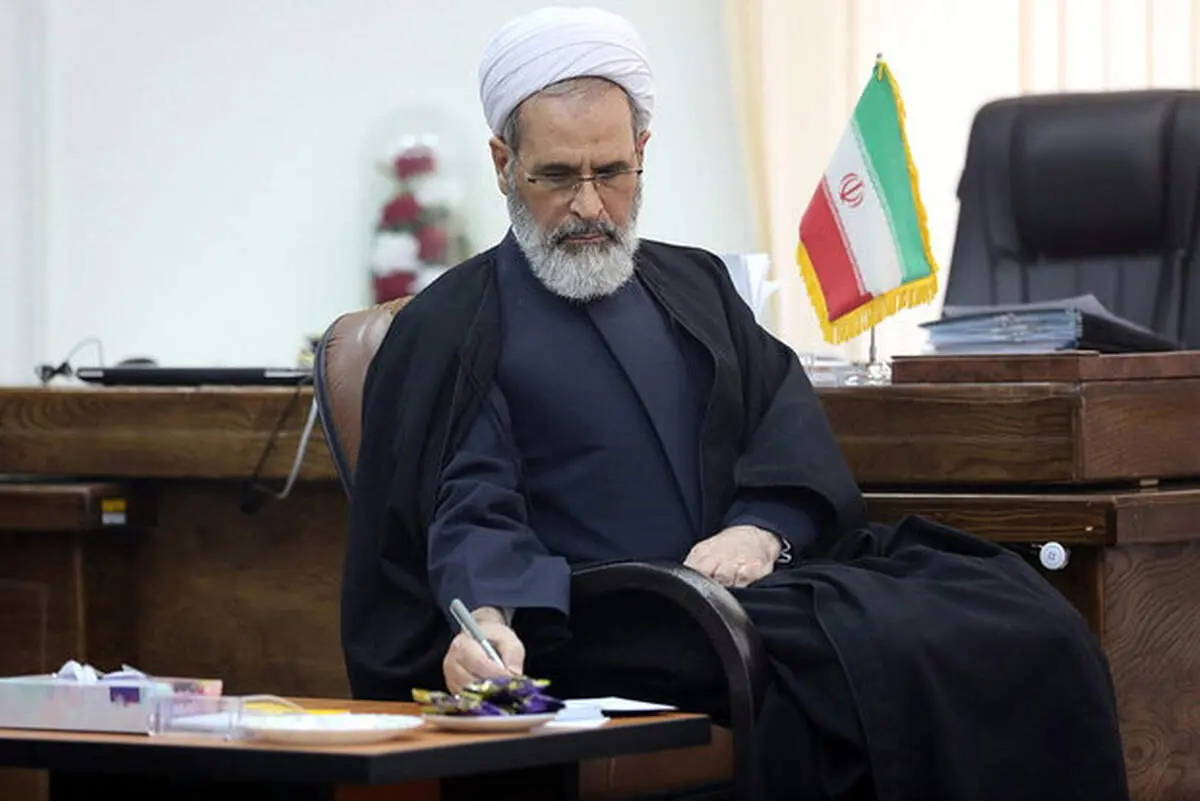 اعرافی: بودجه قم باید ۱۰ تا ۲۰ هزار میلیارد تومان باشد