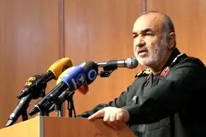 فرمانده کل سپاه: هر کسی کشتی ما را گرفت کشتی او را گرفتیم هر کسی کشتی ما را زد کشتی او را زدیم