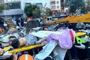 تصاویر دلخراش از کودکان در زلزله وحشتناک 7.8 ریشتری+عکس 