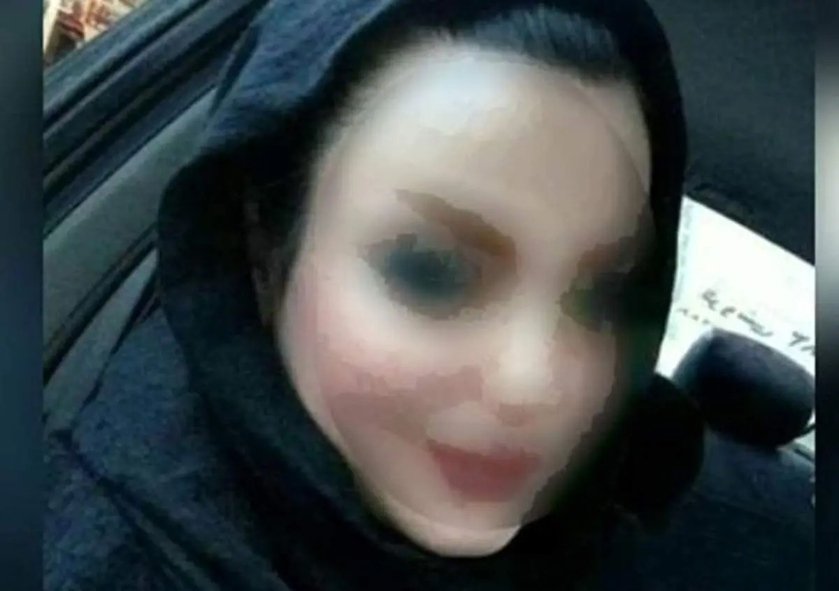 آزار و اذیت ۸ ساعته منشی جوان در ماشین!