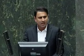 نماینده چابهار: چرا در همه جا گلوله‌ پلاستیکی به معترضان می‌زنند در بلوچستان گلوله جنگی!