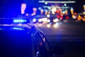 ریختن صدها قوطی آبجو، بزرگراهی را مسدود کرد/ تصاویر