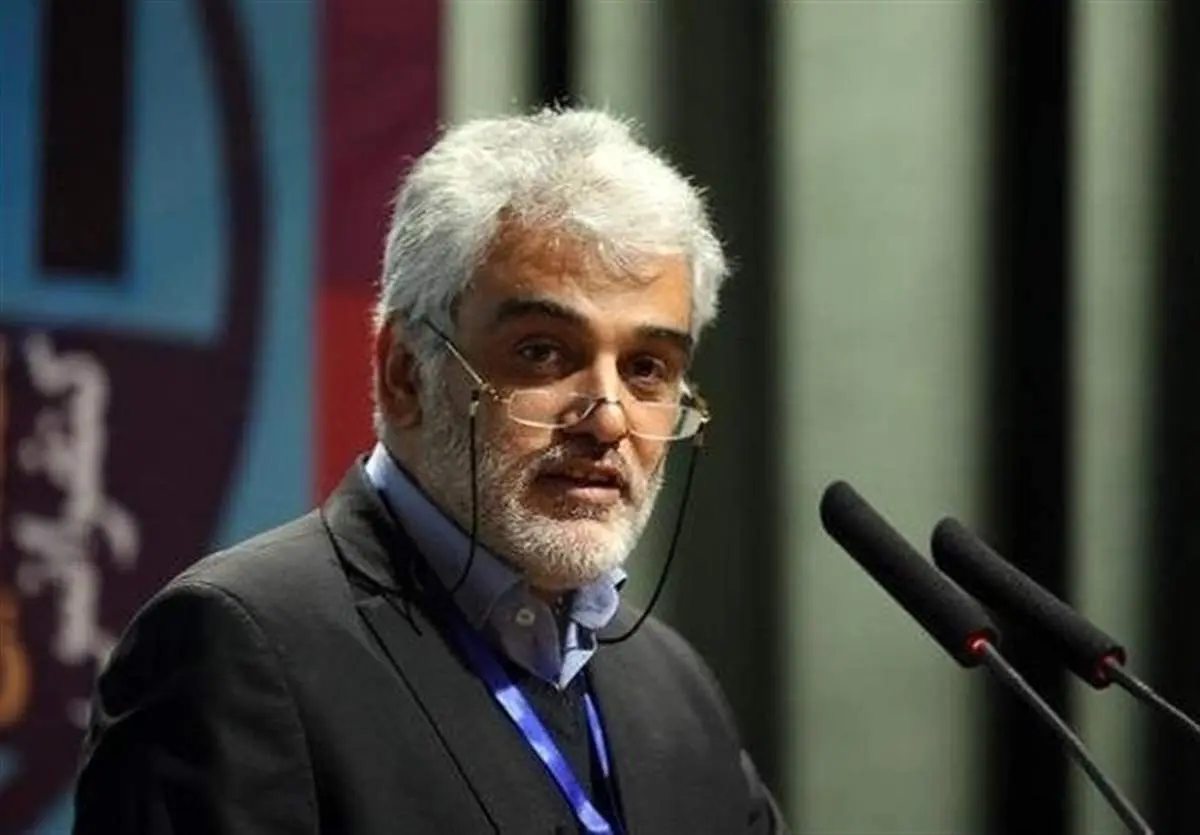 ادعای رئیس دانشگاه آزاد به پوشش جدید دختران