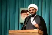 عکس پربازدید از یک امام جمعه میان صدها دختر/ ببینید