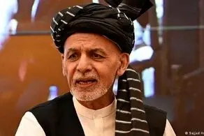اشرف غنی پس از فرار برای مردم افغانستان چه نوشت؟