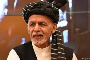 اشرف غنی پس از فرار برای مردم افغانستان چه نوشت؟