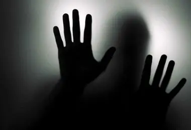 تعرض شرم آور پدرشوهر ۶۰ ساله به تازه عروس جوان