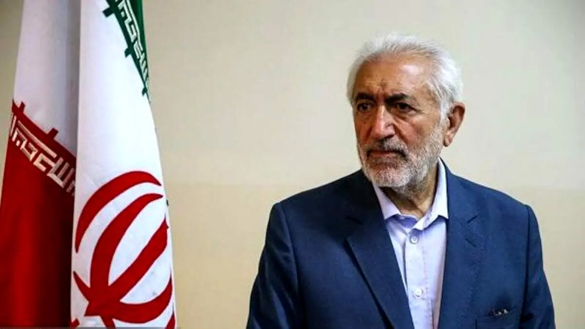 ناگفته‌های «مرد خاکستری» سیاست درباره کشمکش‌ها بر سر صندلی 