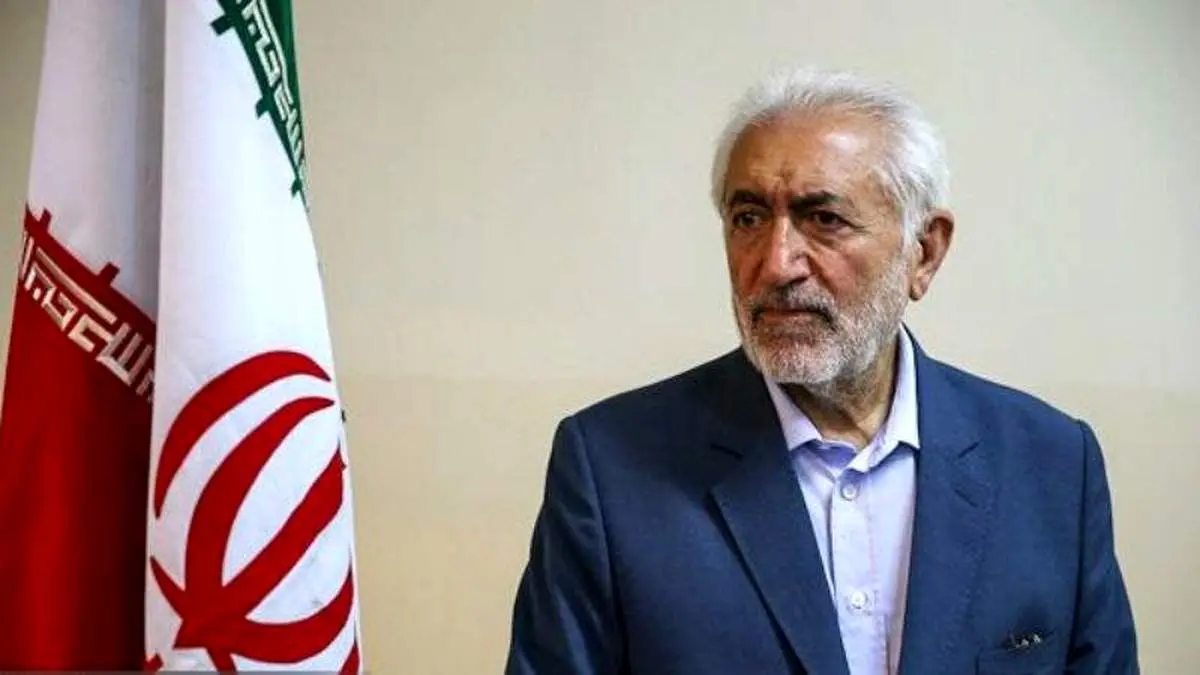 ناگفتههای «مرد خاکستری» سیاست درباره کشمکشها بر سر صندلی