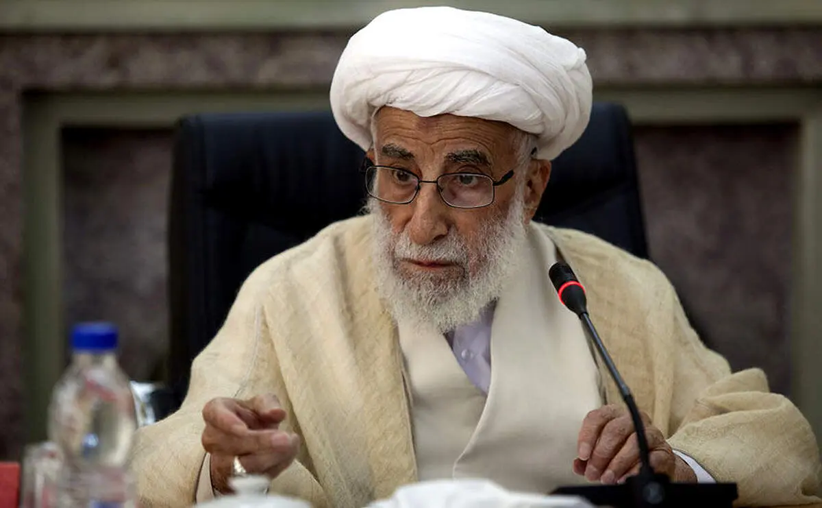 تمجید آیت‌الله جنتی از خدمات مرحوم آیت‌الله مومن