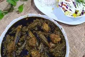 طرز تهیه خورش بامیه با سبزی؛ خوشمزه‌ترین ورژن خورش بامیه