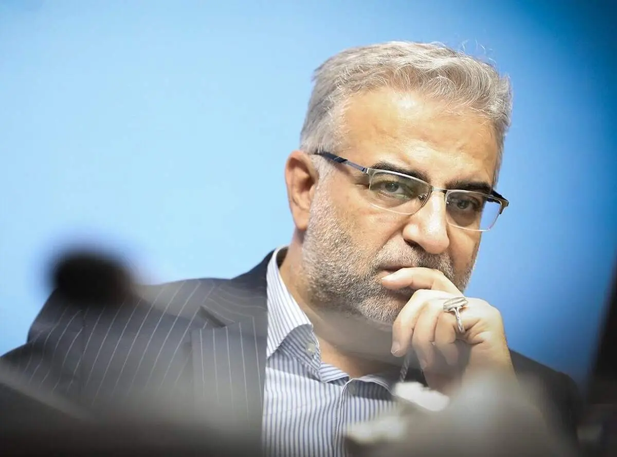 زاهدی وفا وزیر پیشنهادی کار به دلیل تابعیت دو فرزندش در مجلس به مشکل می‌خورد 