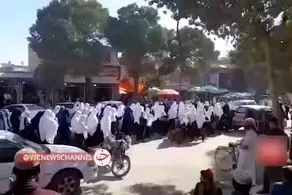دختران شجاع به خیابان آمدند+فیلم