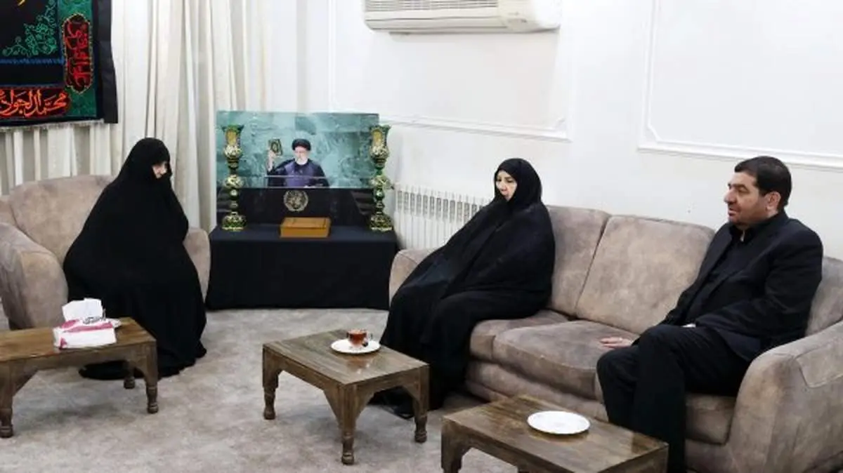 محمد مخبر به منزل شهید رییسی رفت