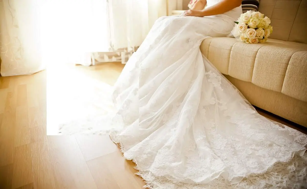 داماد سنگدل دو دست عروس جوان را با داس قطع کرد/ فیلم وحشتناک