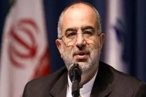 پاسخ مشاور روحانی به توییت عجیب رئیسی