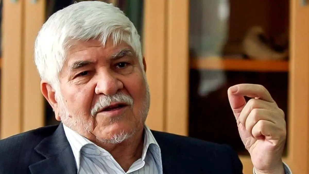 هاشمی رفسنجانی: گوگوش با چادر مشکی به دفتر من آمد
