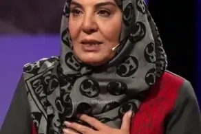 قاب عاشقانه زهره حمیدی در کنار دختر و پسرانش/ عکس