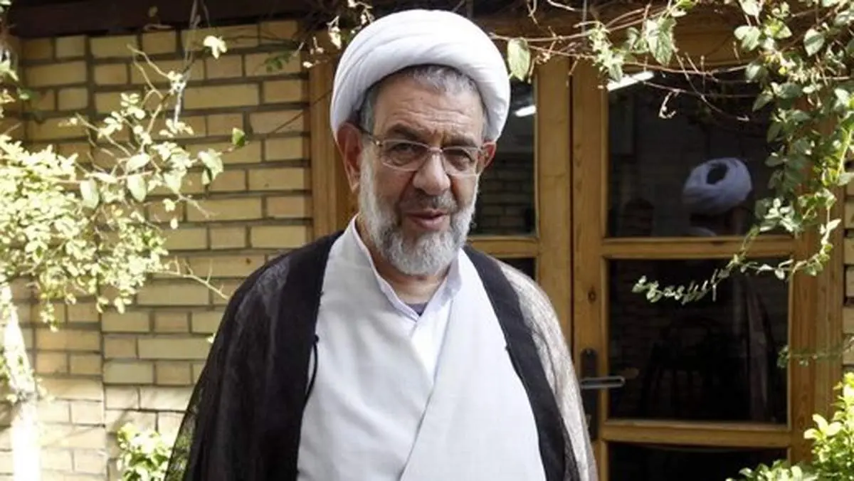 قدرتالله علیخانی خطاب به ظریف: به قول امام به ادم زنده فحش میدهند، نه مُرده!!
