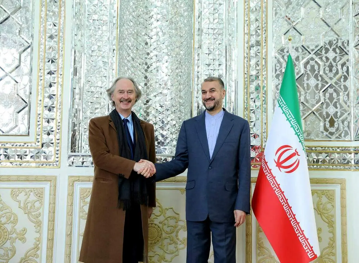 هیچ یک از کشورها درباره تغییر رژیم سوریه صحبت نمی‌کنند