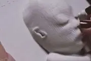لحظه تاثیر گذار دیدار مادر نابینا با چهره جنین داخل شکمش! + عکس